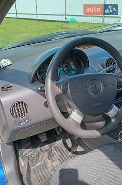 Хетчбек Chevrolet Aveo 2006 в 