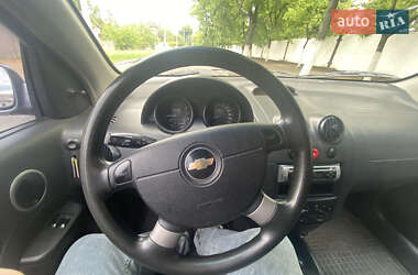 Хетчбек Chevrolet Aveo 2006 в 