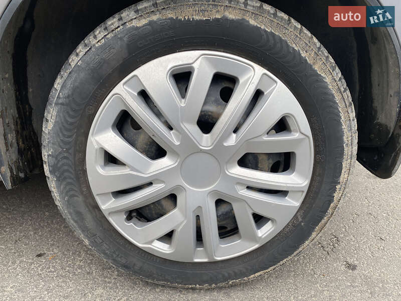 Хэтчбек Chevrolet Aveo 2006 в Днепре