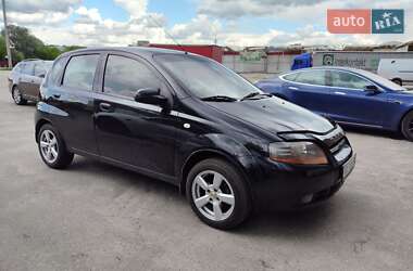 Хэтчбек Chevrolet Aveo 2006 в Харькове