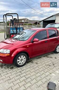 Хэтчбек Chevrolet Aveo 2005 в Снятине