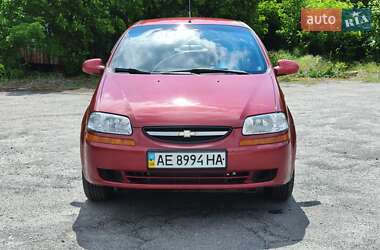 Седан Chevrolet Aveo 2004 в Дніпрі