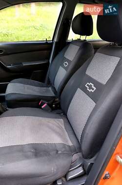 Седан Chevrolet Aveo 2006 в 