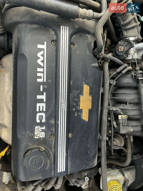 Седан Chevrolet Aveo 2007 в Днепре