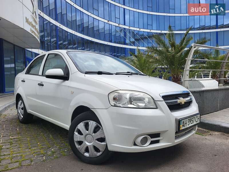 Седан Chevrolet Aveo 2007 в Одессе