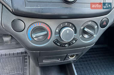 Седан Chevrolet Aveo 2006 в 
