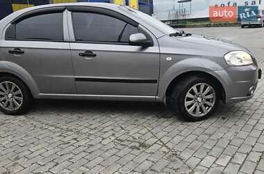 Седан Chevrolet Aveo 2011 в 