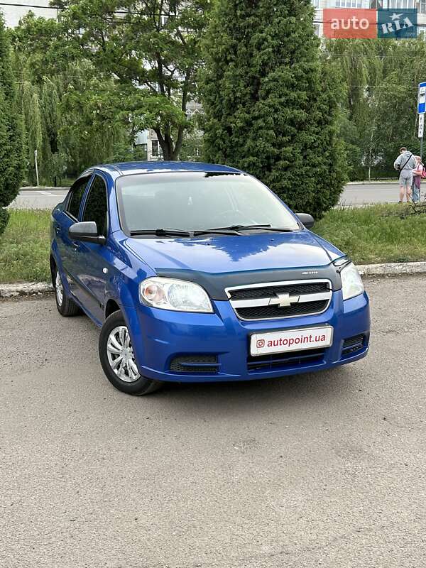 Седан Chevrolet Aveo 2006 в Сумах