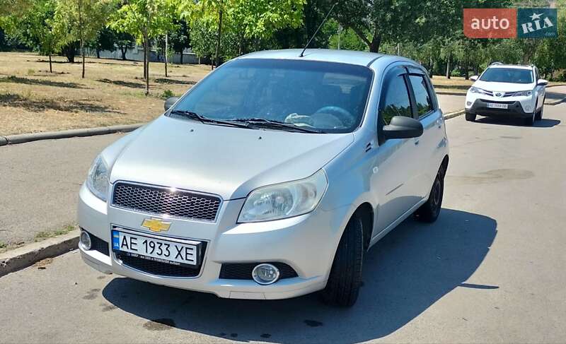 Хэтчбек Chevrolet Aveo 2008 в 