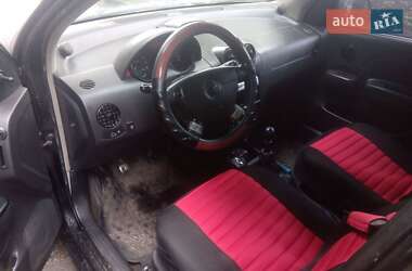 Седан Chevrolet Aveo 2005 в 