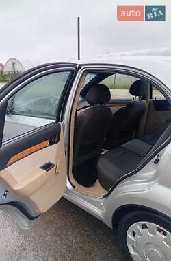Седан Chevrolet Aveo 2008 в 