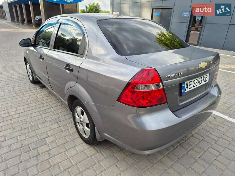 Седан Chevrolet Aveo 2007 в Днепре