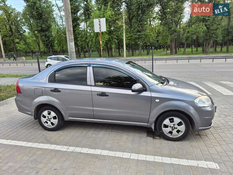 Седан Chevrolet Aveo 2007 в 