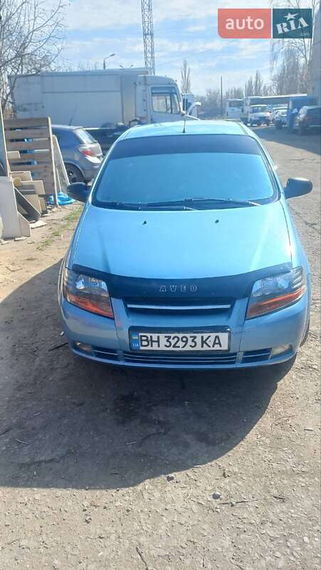 Седан Chevrolet Aveo 2004 в 