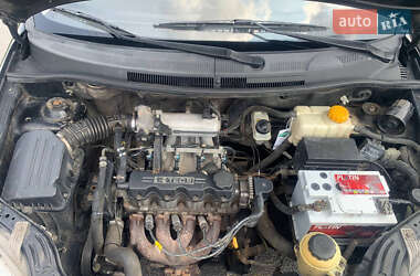 Седан Chevrolet Aveo 2007 в 