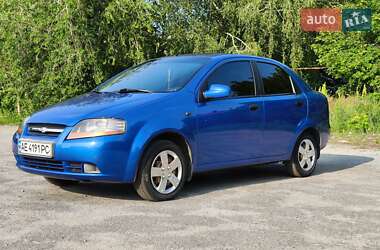 Седан Chevrolet Aveo 2005 в Дніпрі
