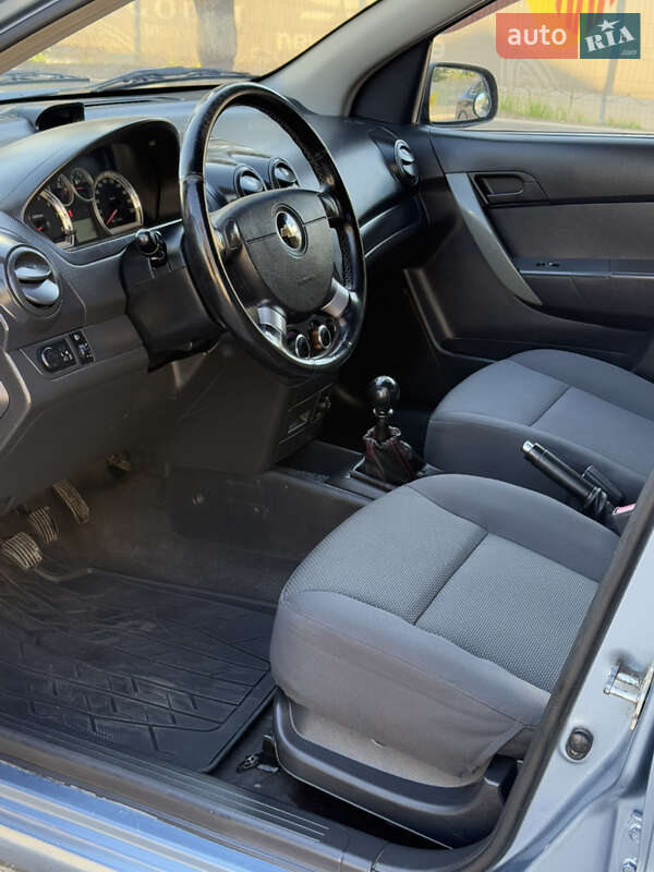 Седан Chevrolet Aveo 2007 в Ивано-Франковске