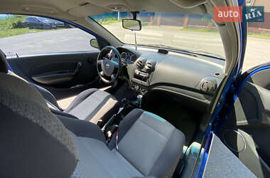 Хетчбек Chevrolet Aveo 2008 в 