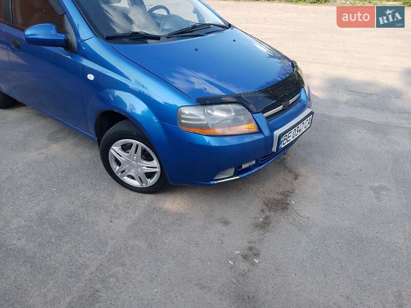 Хетчбек Chevrolet Aveo 2005 в Вознесенську