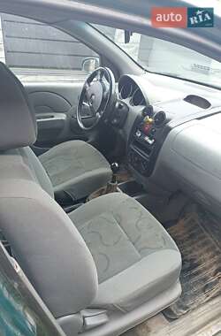 Седан Chevrolet Aveo 2004 в 