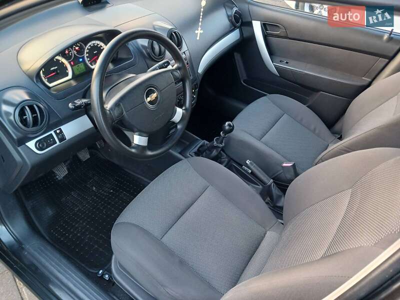 Седан Chevrolet Aveo 2007 в Миколаєві