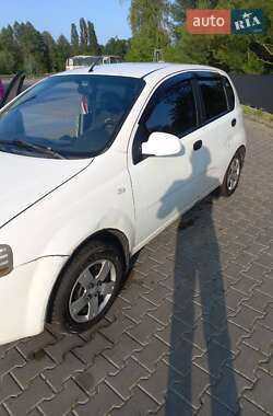 Хетчбек Chevrolet Aveo 2006 в Києві