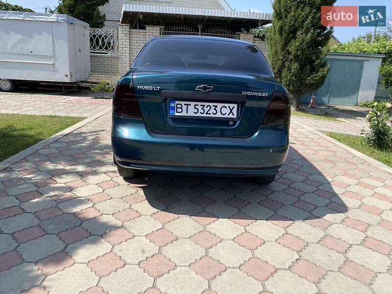Седан Chevrolet Aveo 2005 в Херсоні