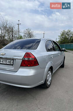 Седан Chevrolet Aveo 2008 в 
