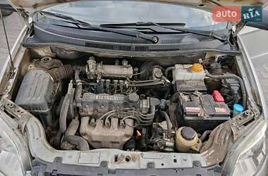 Седан Chevrolet Aveo 2006 в 