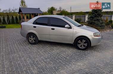 Седан Chevrolet Aveo 2005 в 