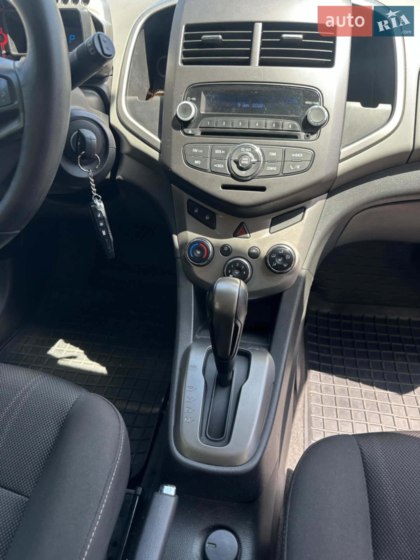 2012 Chevrolet Aveo - мініатюра 3