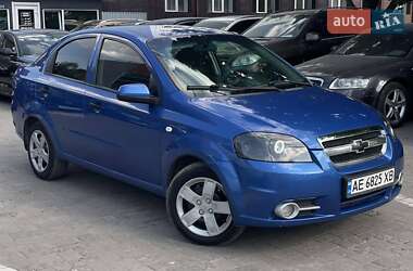 Седан Chevrolet Aveo 2006 в Дніпрі