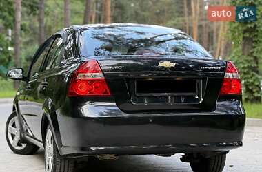 Седан Chevrolet Aveo 2011 в 