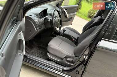 Седан Chevrolet Aveo 2011 в 