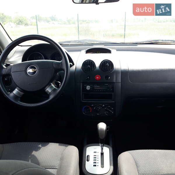 Хетчбек Chevrolet Aveo 2008 в Новомосковську