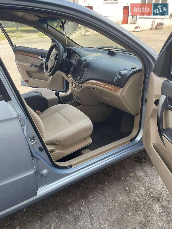 Седан Chevrolet Aveo 2007 в Одессе