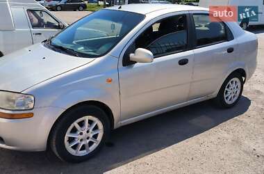 Седан Chevrolet Aveo 2005 в Ивано-Франковске