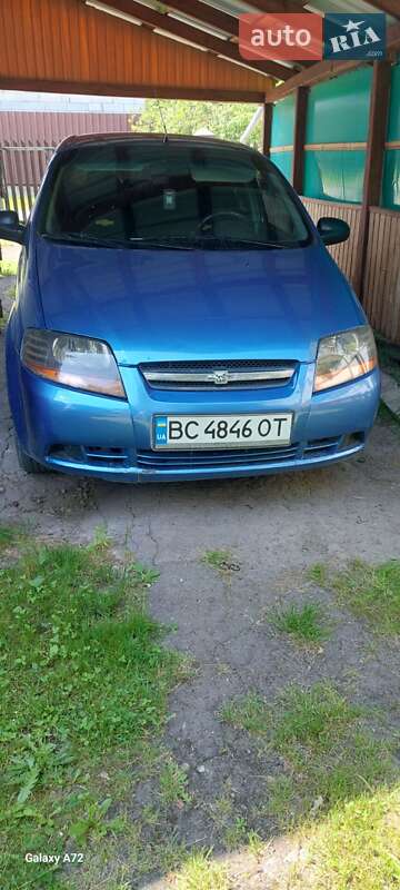 Седан Chevrolet Aveo 2005 в Львове