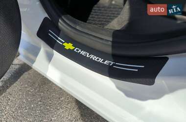 Седан Chevrolet Aveo 2018 в 