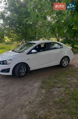 Седан Chevrolet Aveo 2013 в 