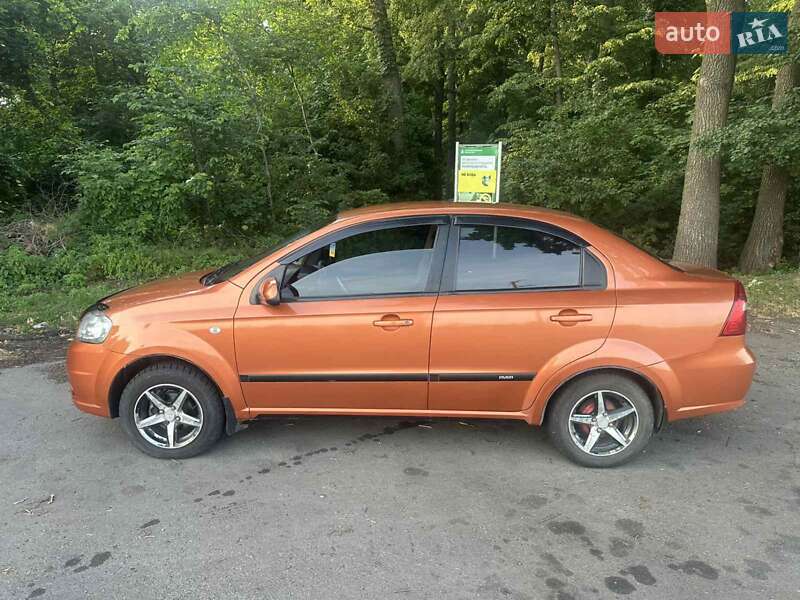 Седан Chevrolet Aveo 2008 в Катеринополе