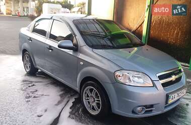 Седан Chevrolet Aveo 2011 в Киеве