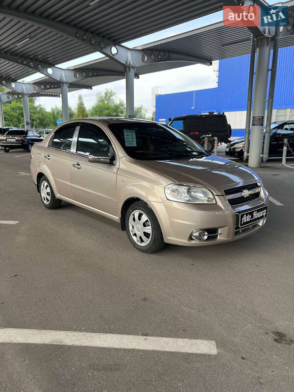Седан Chevrolet Aveo 2008 в Запорожье