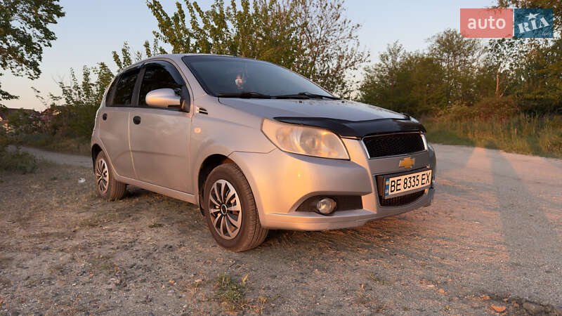 Хэтчбек Chevrolet Aveo 2008 в Николаеве