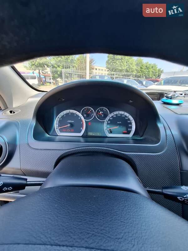 Седан Chevrolet Aveo 2011 в Киеве фото 7 Седан Chevrolet Aveo 2011 в Киеве