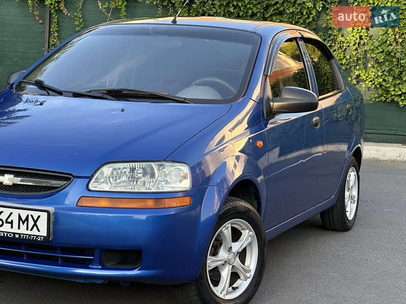 Седан Chevrolet Aveo 2004 в Одессе