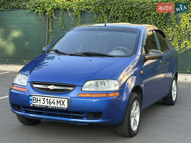 Седан Chevrolet Aveo 2004 в Одессе