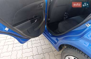 Седан Chevrolet Aveo 2012 в 