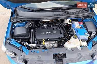 Седан Chevrolet Aveo 2012 в 