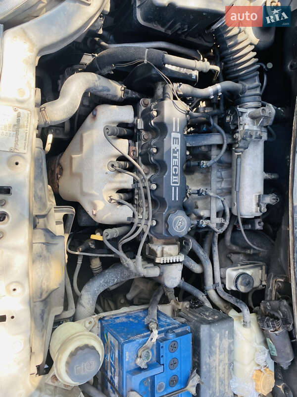 Седан Chevrolet Aveo 2006 в Мукачево